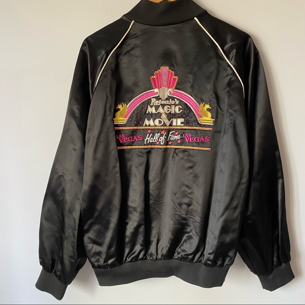 Vintage Magic & Movie Hall of Fame black satin bomber jacket - size XXL